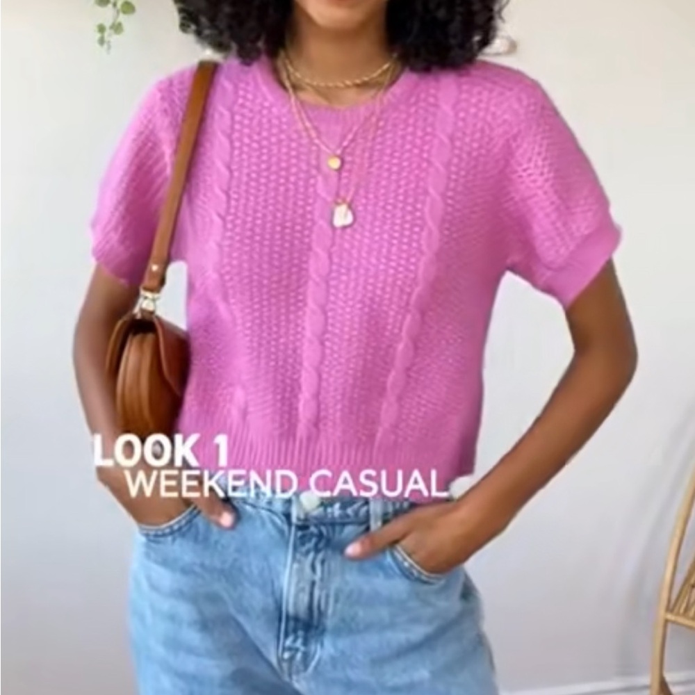 Vintage cropped pink knit sweater